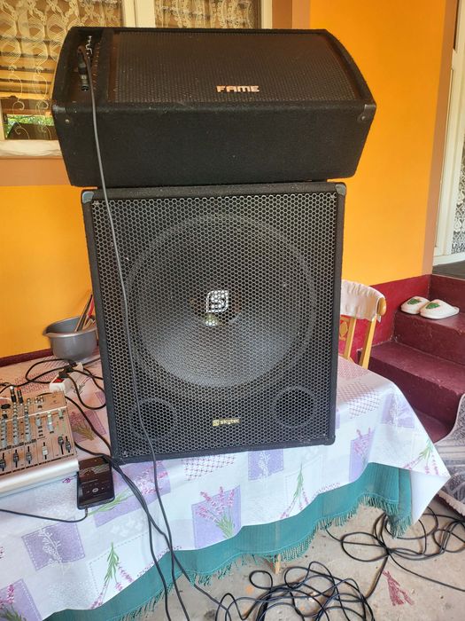 Vand bass activ boxa si mixer