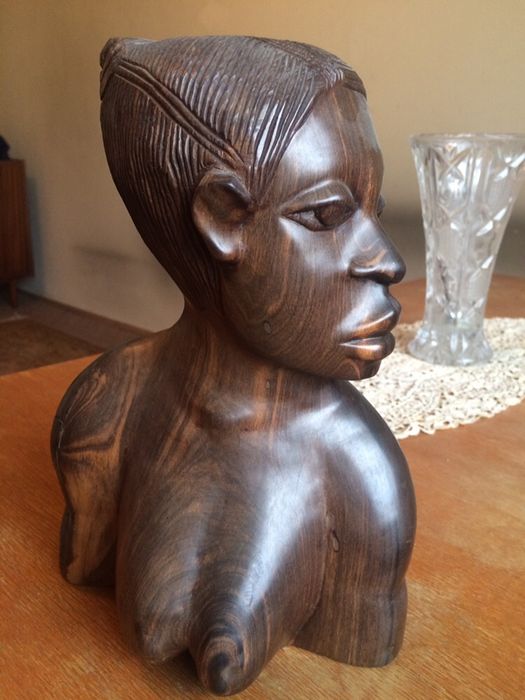 Дървена фигурка ескимос соц играчка