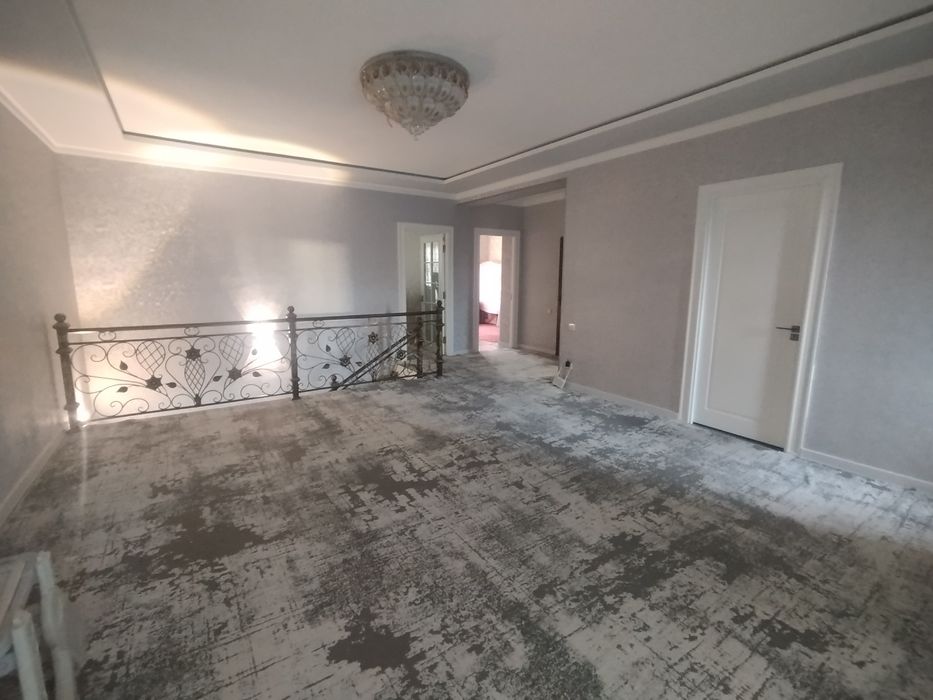 Феруза м-в 3 сотхли 7 хонали Коттедж