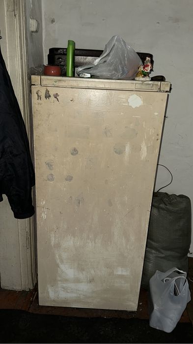 Продам холодилник