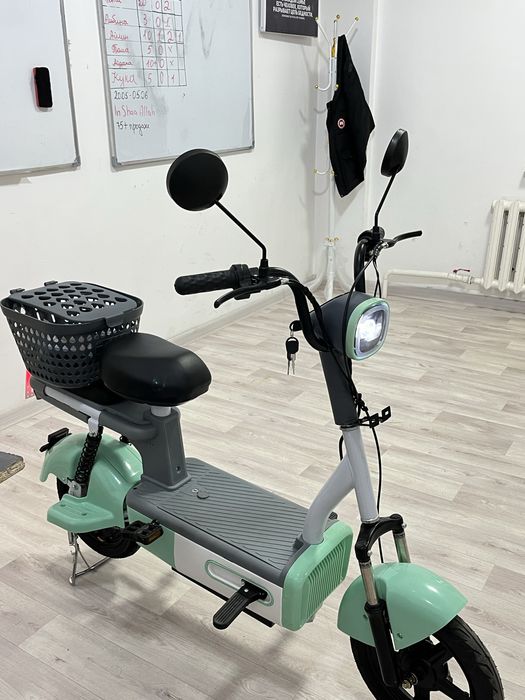 Скутер green новый