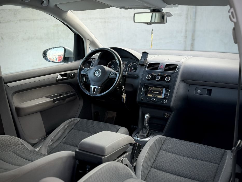 VW TOURAN 2.0TDI automat/xenon