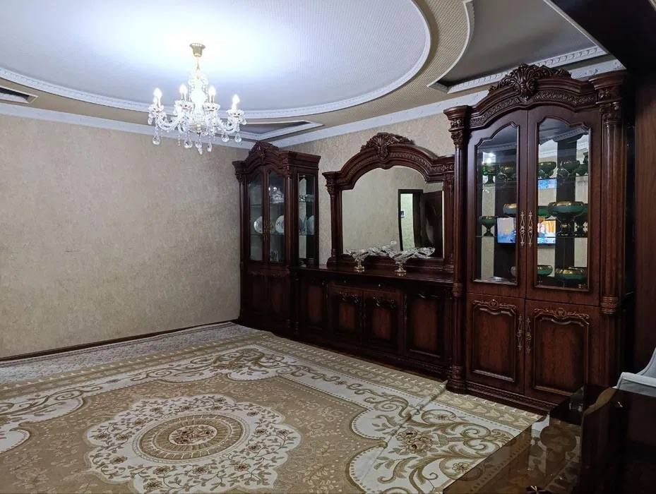 Срочно продаётся квартира паркентиски