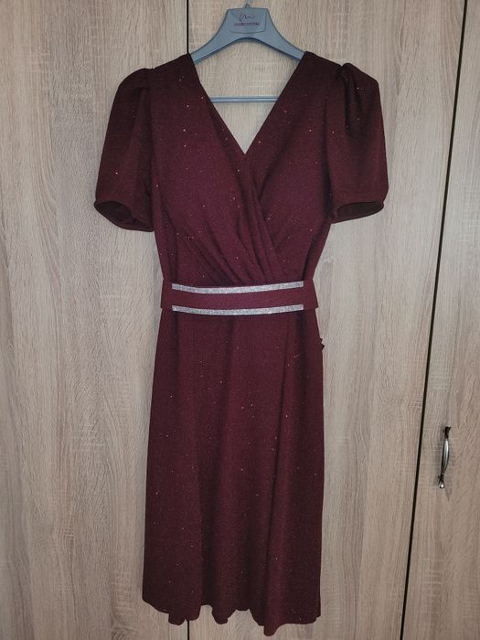 Официална рокля,размер L