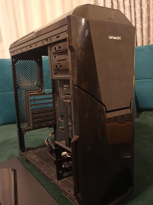 VANDUT Carcasa Segotep Warship EVO Black