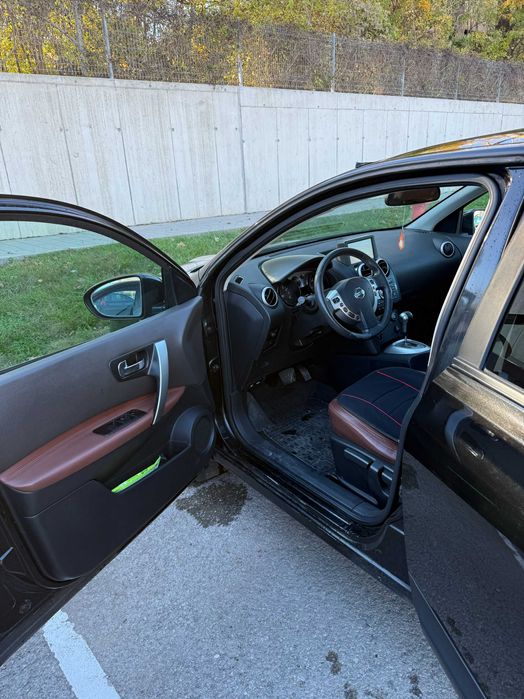 Nissan Qashqai 2.0i бензин, Автоматични скорости, 141к.с., EURO 4