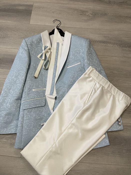 Костюм на мероприятие