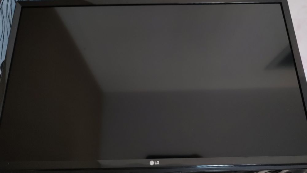 Шумен Телевизор/Монитор LG 24 инча'