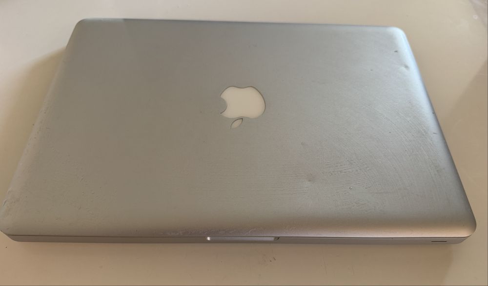 Macbook Pro  13”