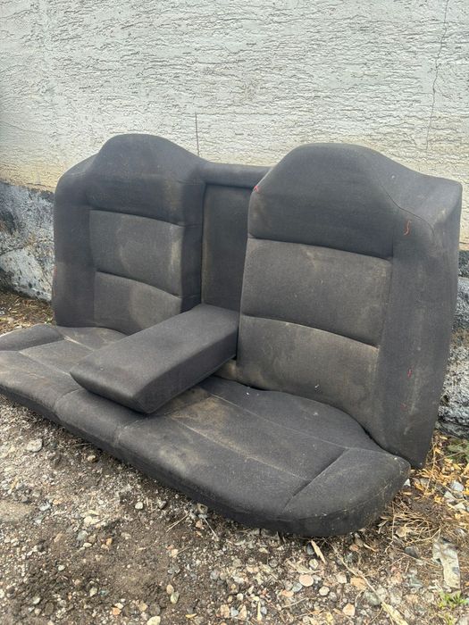 Сиденья на ауди 80