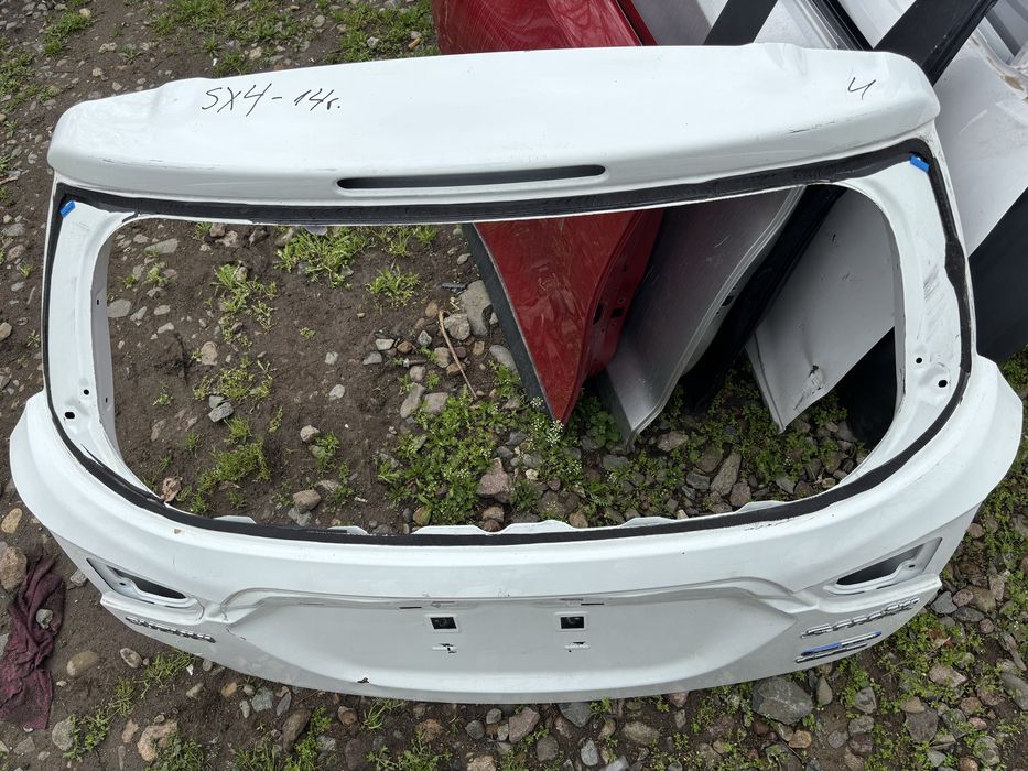 Капак/Багажник/Задна врата Suzuki SX4 S-Cross