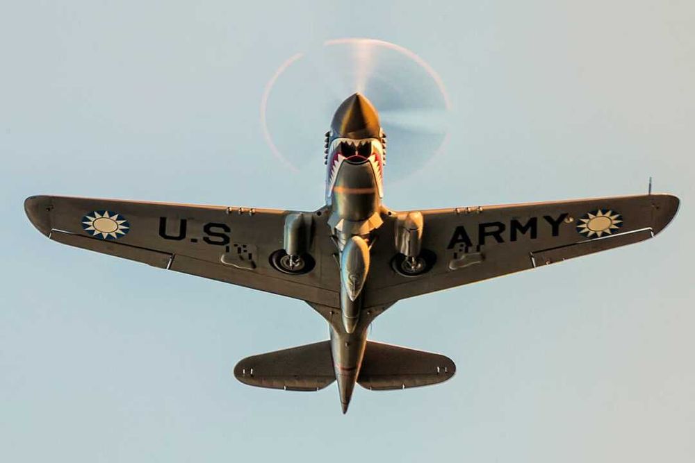 модель самолёта Томагавк 1/48 США РАРИТЕТ!