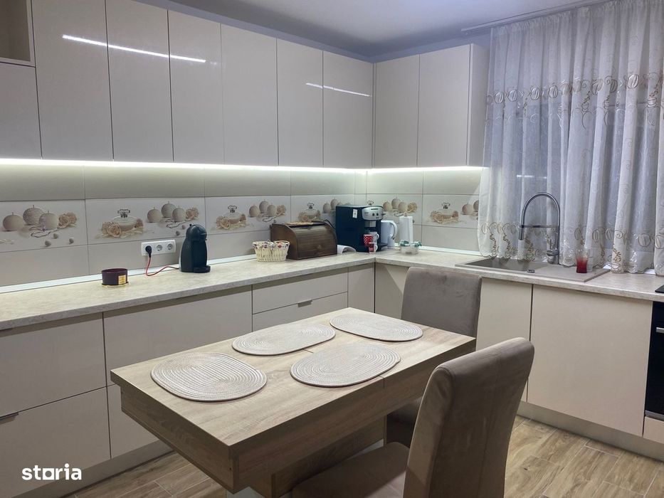 Casa P+1 cu teren 720 mp, Zona Baritiu