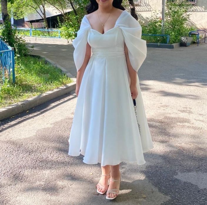 Продам платье в отличном состоянии