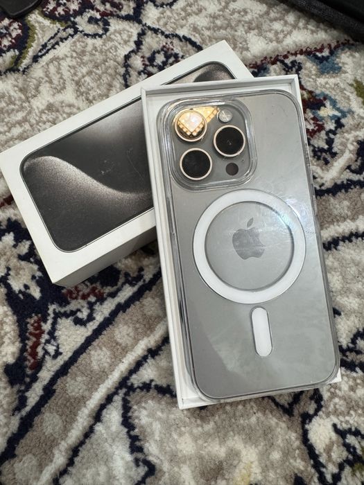 iPhone 15pro 256gb ideal