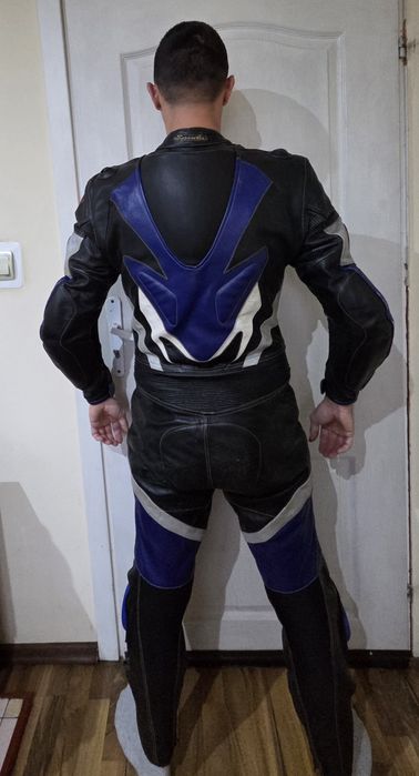 Кожен мото екип Spada