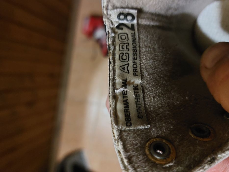 Продам коньки для девочек