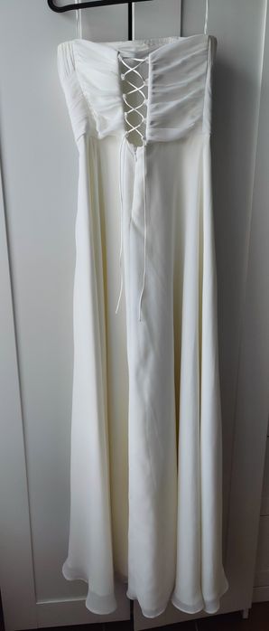 Булчинска  рокля