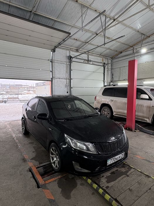 Kia Rio 2014 год Варианты +-!