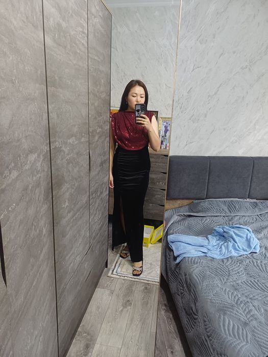 Продаеться вечернее платье.