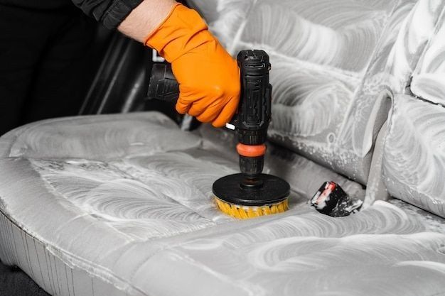 Detailing interior - exterior spălare tapiserie auto