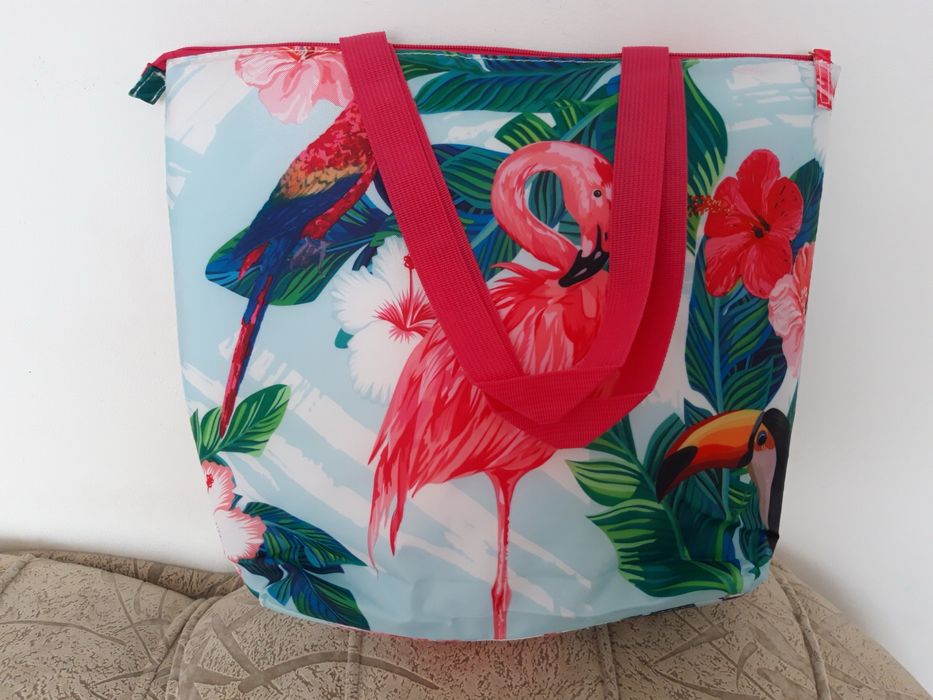 Дамска бизнес чанта в зелен цвят