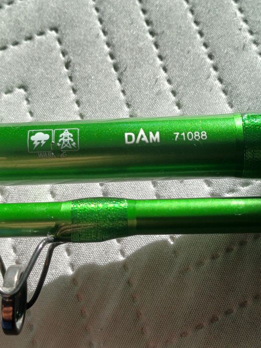 Въдица за риболов на сом MADCAT  нова