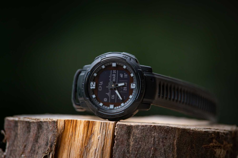 Garmin instinct crossover tactical