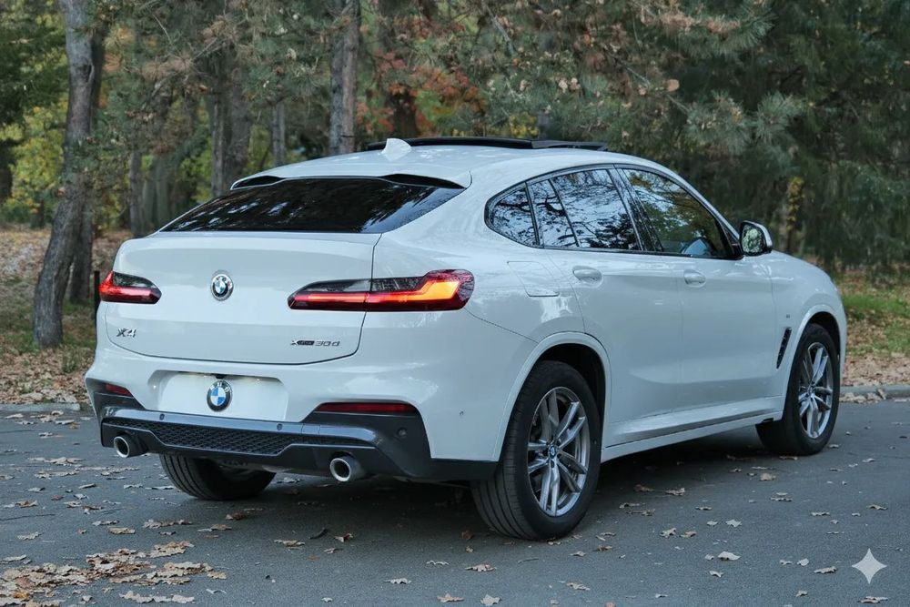 BMW X4 3.0d xDrive M-Paket, 265 cai, an 2019.