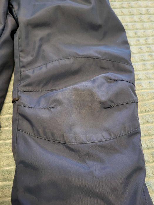 Продам зимний комбинезон б/у