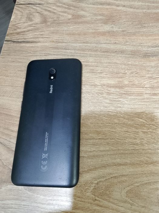 Продам телефон Redmi 8A