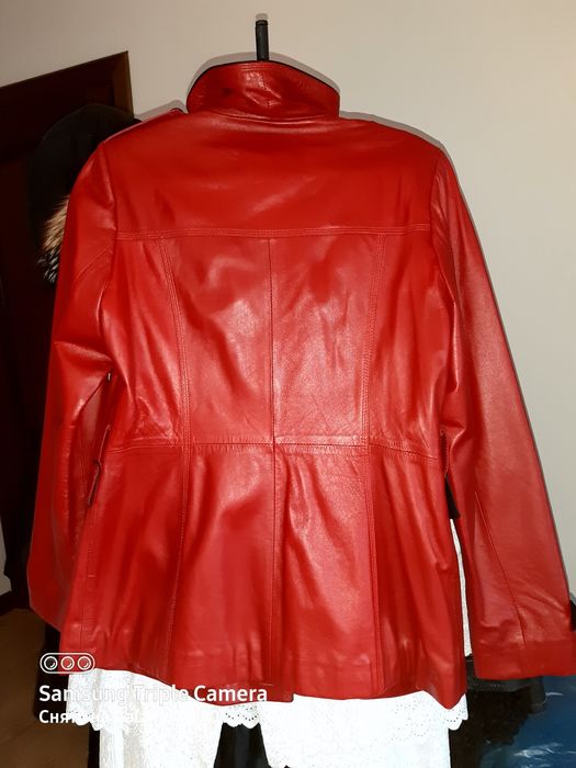 Куртка женская, кожаная.