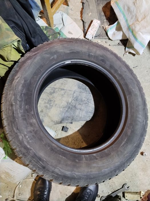 Отдам даром шины