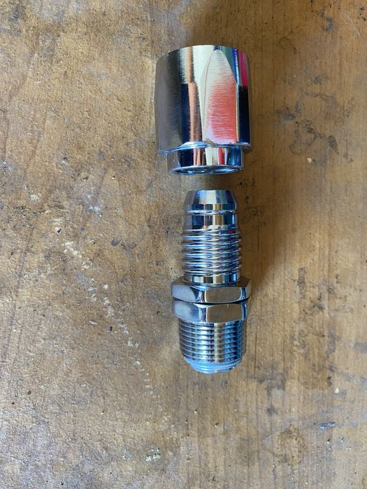 Фитинг поворотный для рукавов