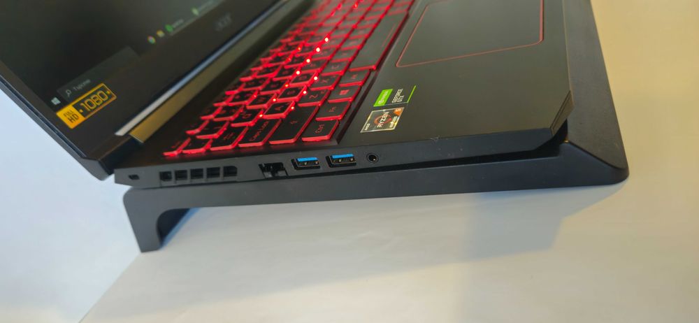 Gaming Laptop Acer Nitro 5/ Геймърски Лаптоп Acer Nitro 5