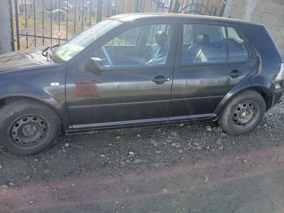 Vând golf 4 1.4 16 valve