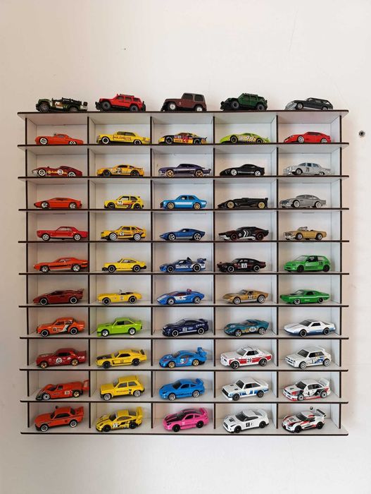 Hot Wheels Matchbox Majorette Siku - Дървена етажерка за макетни коли