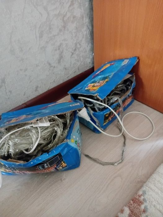 Гирлянда  почти новые