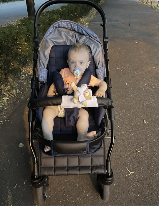 Carucior 3 in 1 Dark Blue Landou,scaun auto si partea sport  800  RON