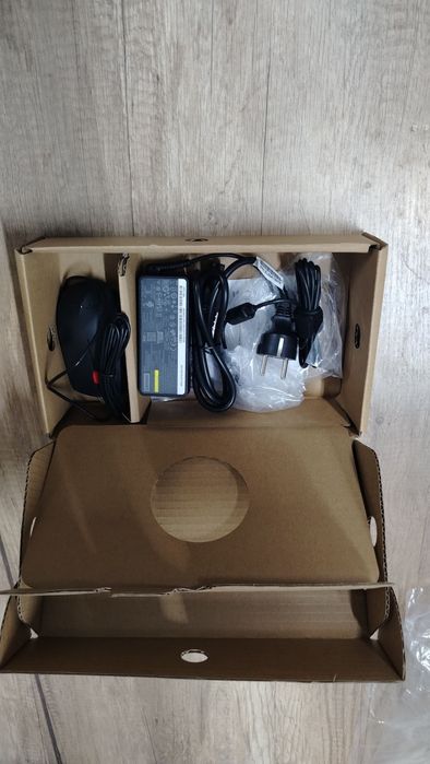 Моноблок Lenovo V30a 22IIL AIO