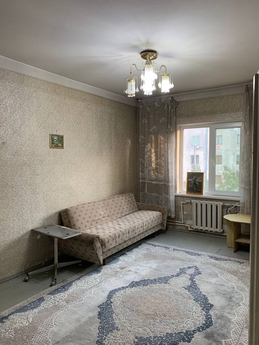 Algoritm 1 xona sotiladi