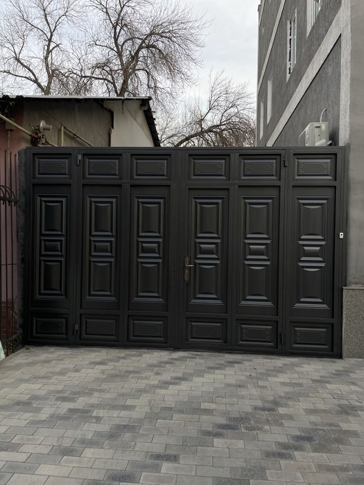 Ворота в стиле хай-тек