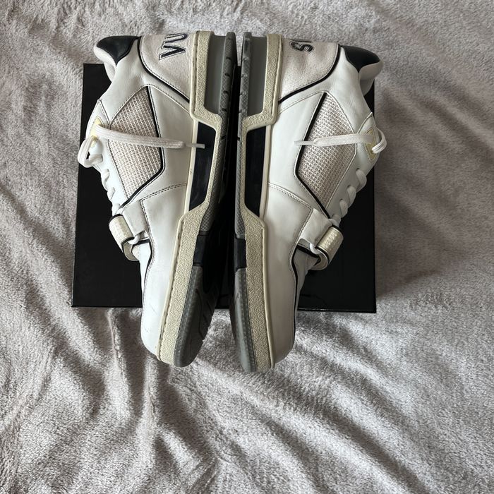 Adidasi Louis Vuitton