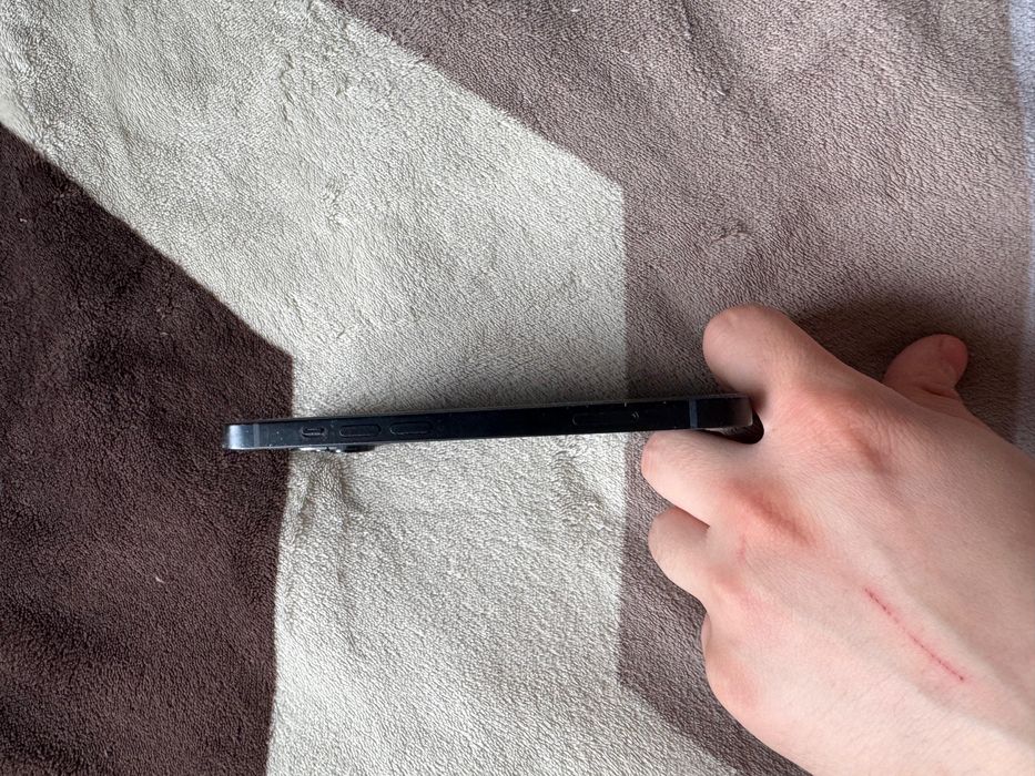 Айфон 14,128гигабайт