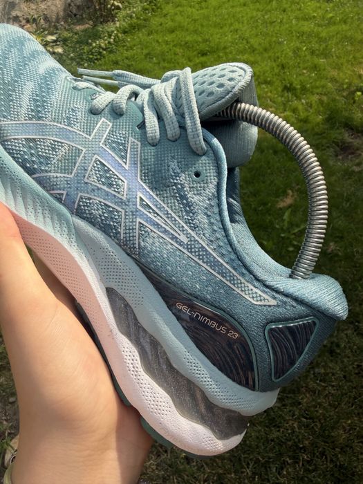 Asics Gel-Nimbus 23