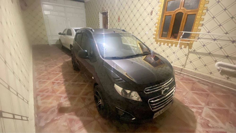 Chevrolet Spark 2018 ……………………………………………………………………………………………………………………………..