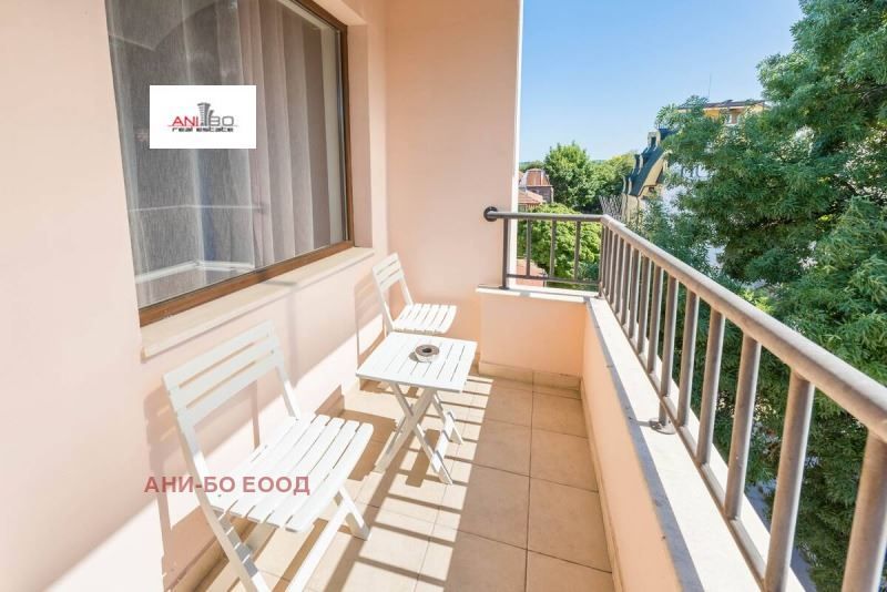 Дава се под наем Тристаен апартамент в Варна, Гръцка махала - 90 кв.м за 1196.97 € - Снимка #9