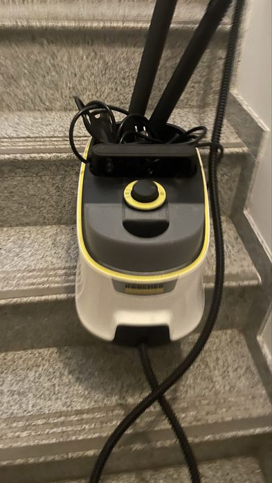Aparat curatat cu aburi Karcher SC 4 Deluxe