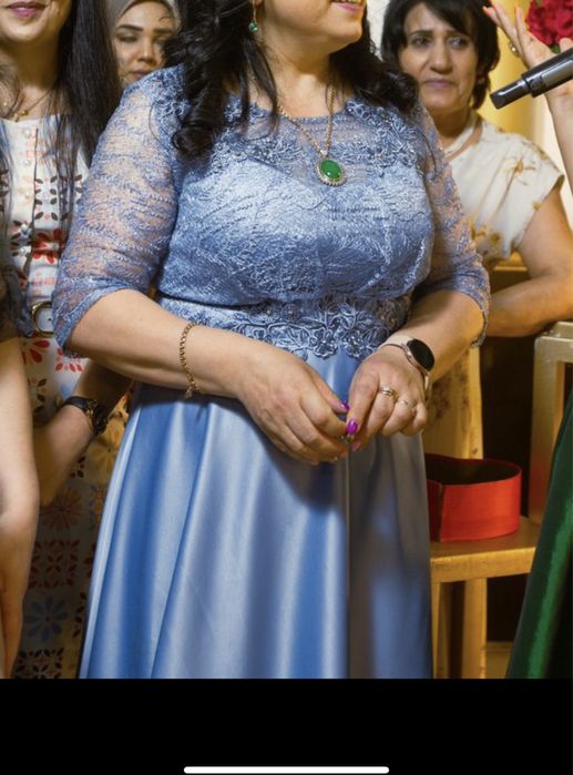 Платье очень красивое