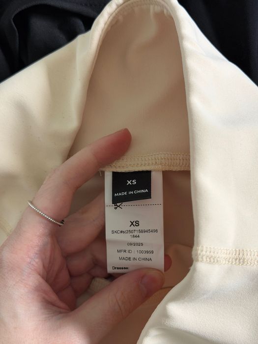 Rochie polo cu dungi + pantaloni scurți integrați